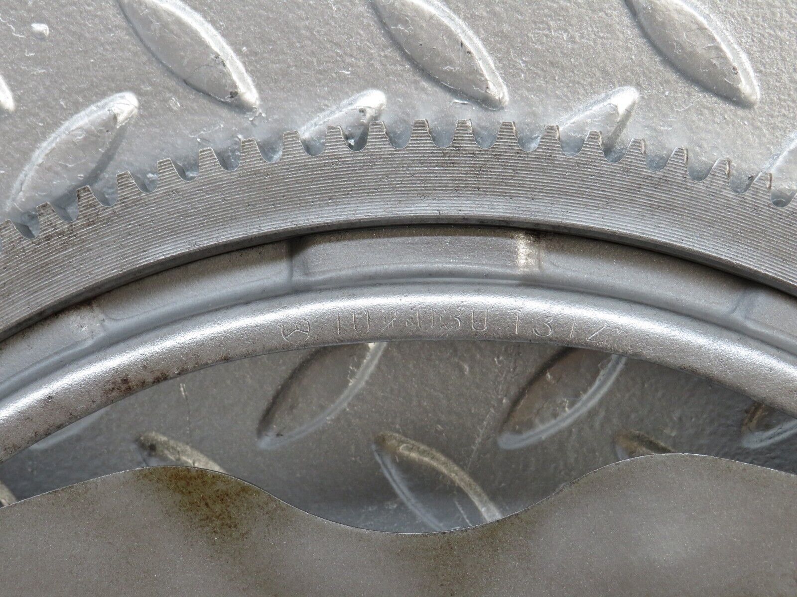 33801 Mercedes-Benz W201 190E 2.0L Flywheel Starter Ring 1020301312