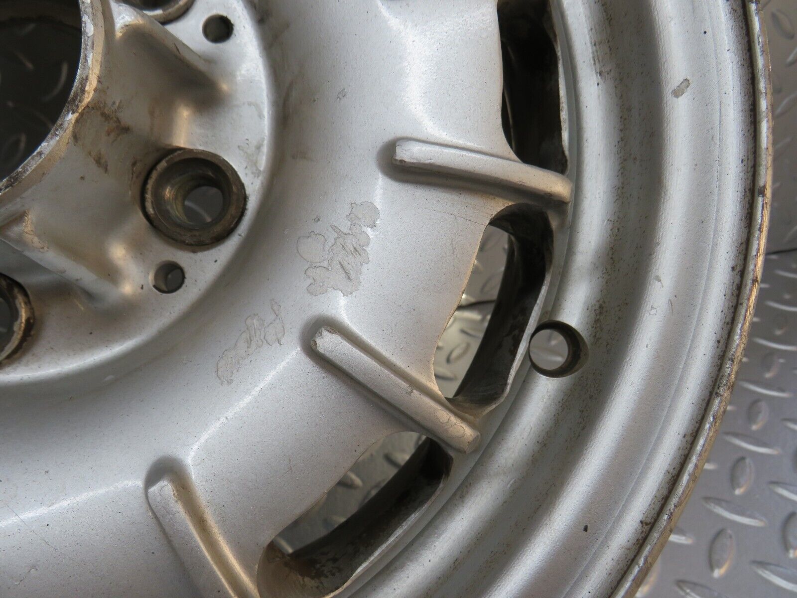 32227 Mercedes-Benz W123 Alloy Wheel Set Mexican Hat 5.5Jx14H2 ET30 1234001702