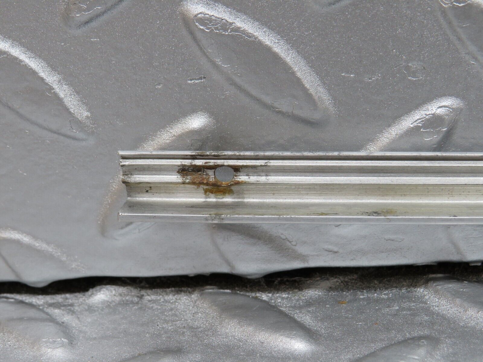 36216 Mercedes-Benz W126 420SE Sunroof Chrome Trim