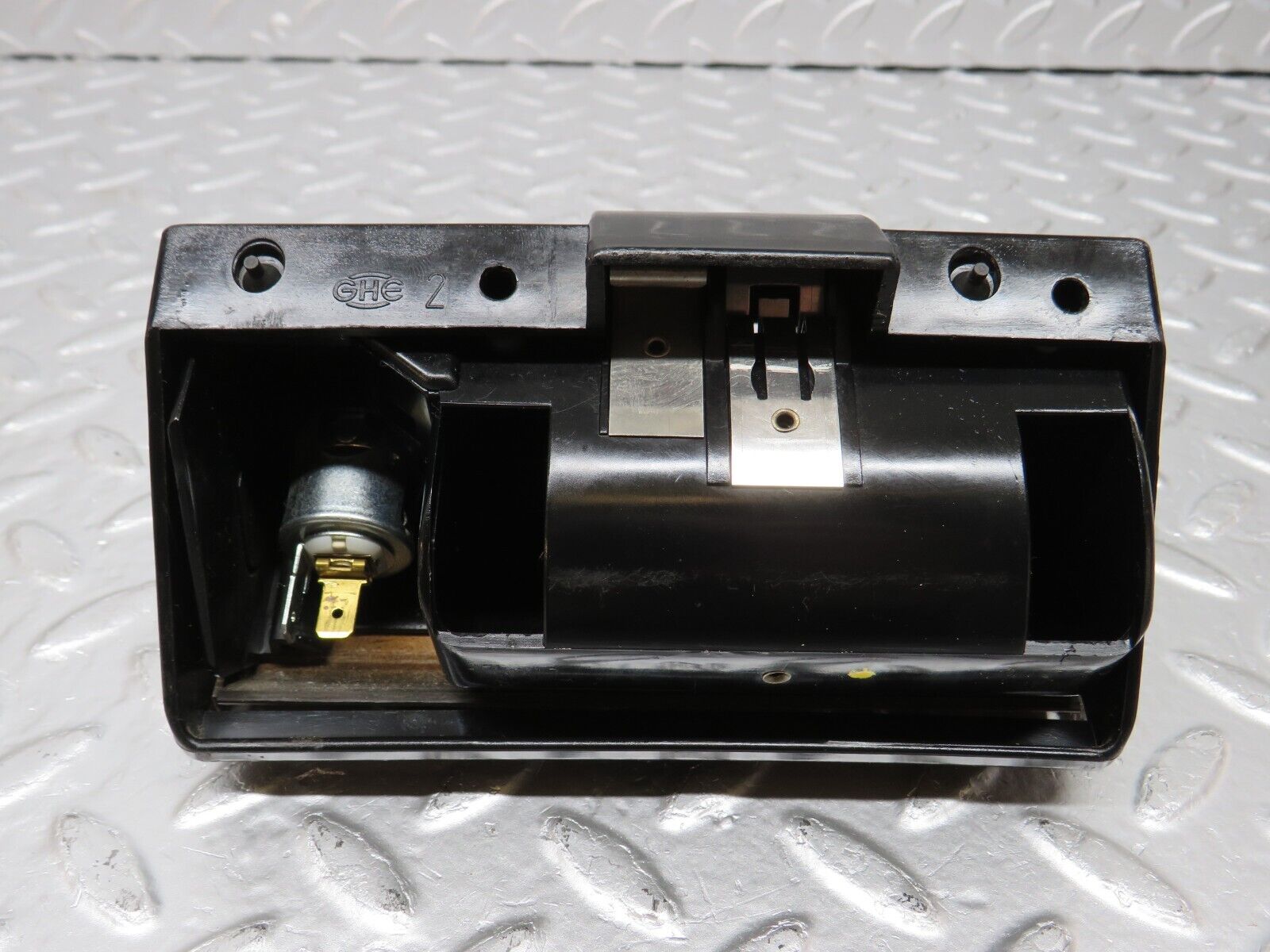 34204 Mercedes-Benz W124 260E Center Console Ashtray Wood Finish