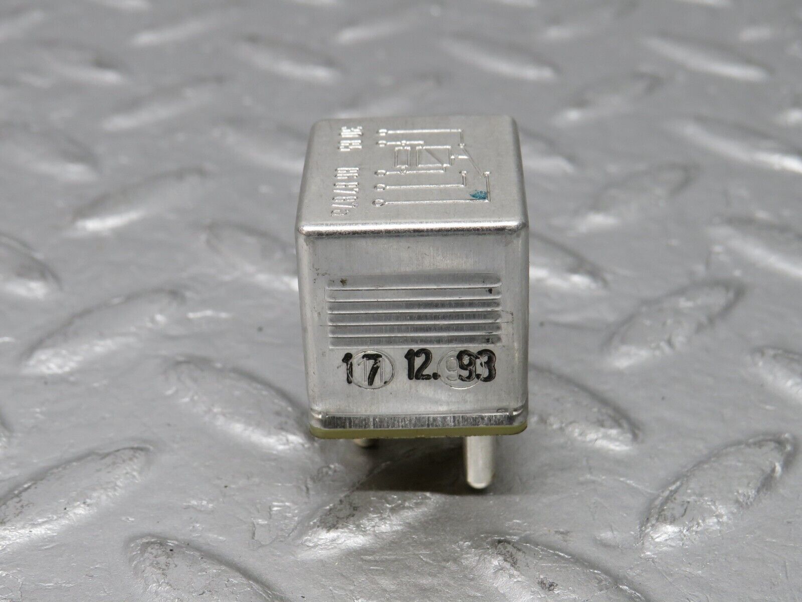 38536 Mercedes-Benz R129 280SL Coupe Multi Purpose Relay 0015420219