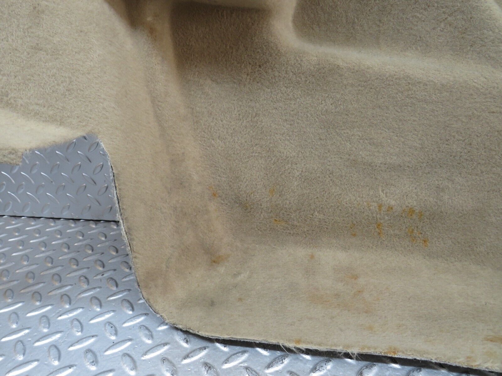 26479 Mercedes-Benz C124 220CE Coupe Trunk Boot Cover Panel Right 1246903430