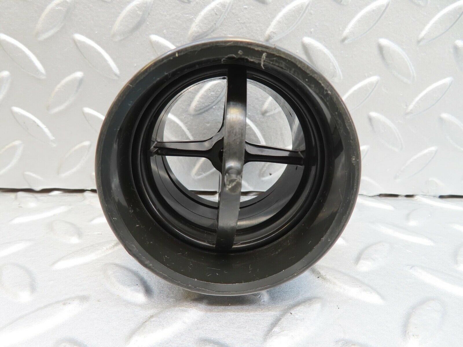 15999 Mercedes-Benz W123 280E Dashboard Air Vent 1238300054