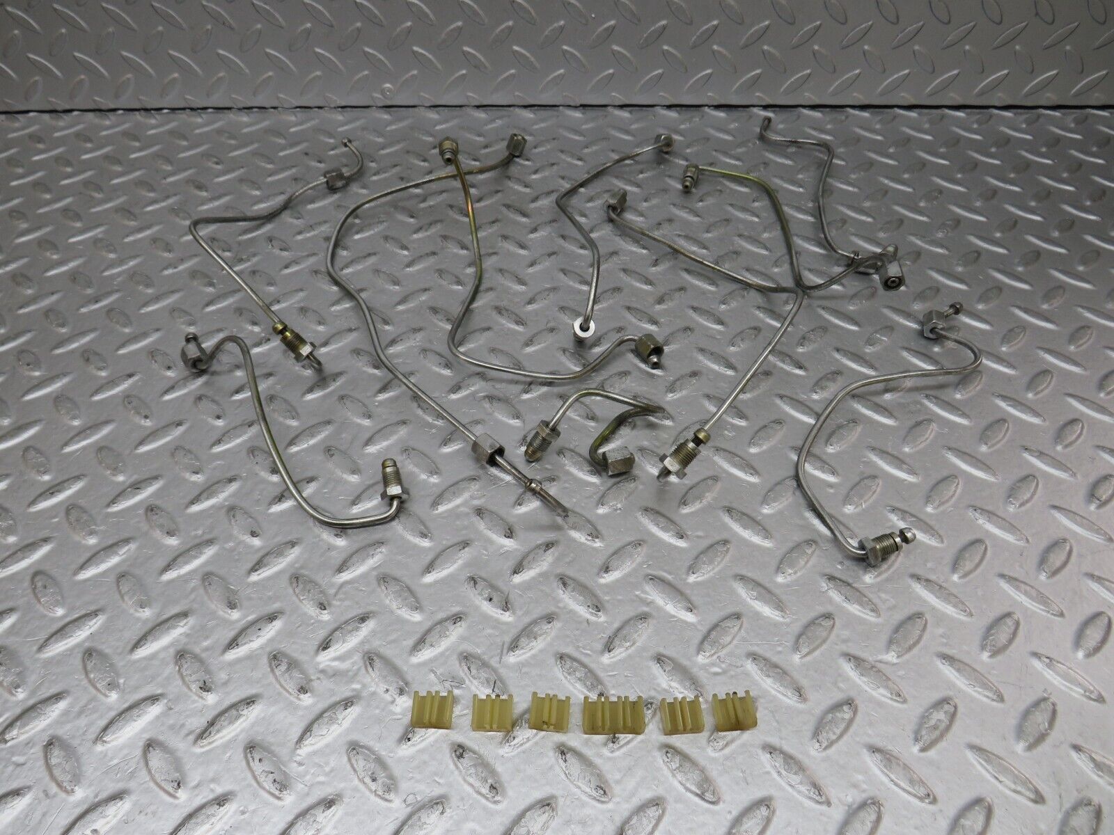 36297 Mercedes-Benz W126 420SE Fuel Line Pipe Set