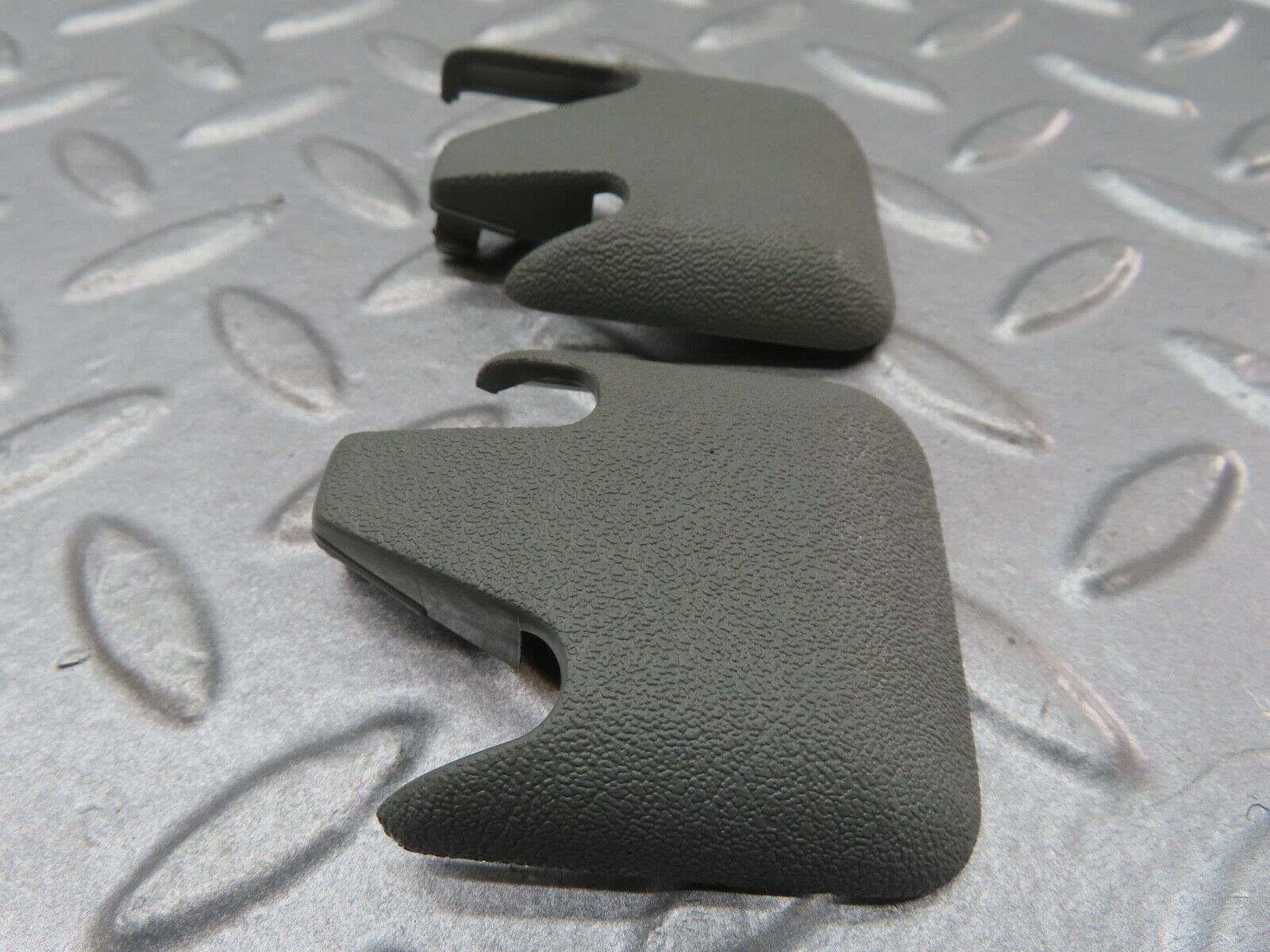 16499 Mercedes-Benz W124 260E Front Seat Rail Trim Cover 1246842118