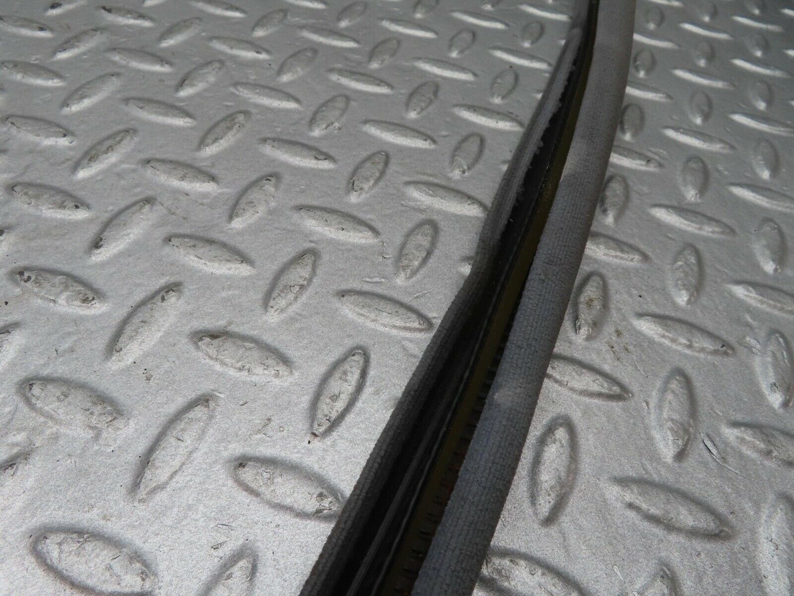 16370 Mercedes-Benz W124 260E Front Right Cloth Covered Door Seal Grey