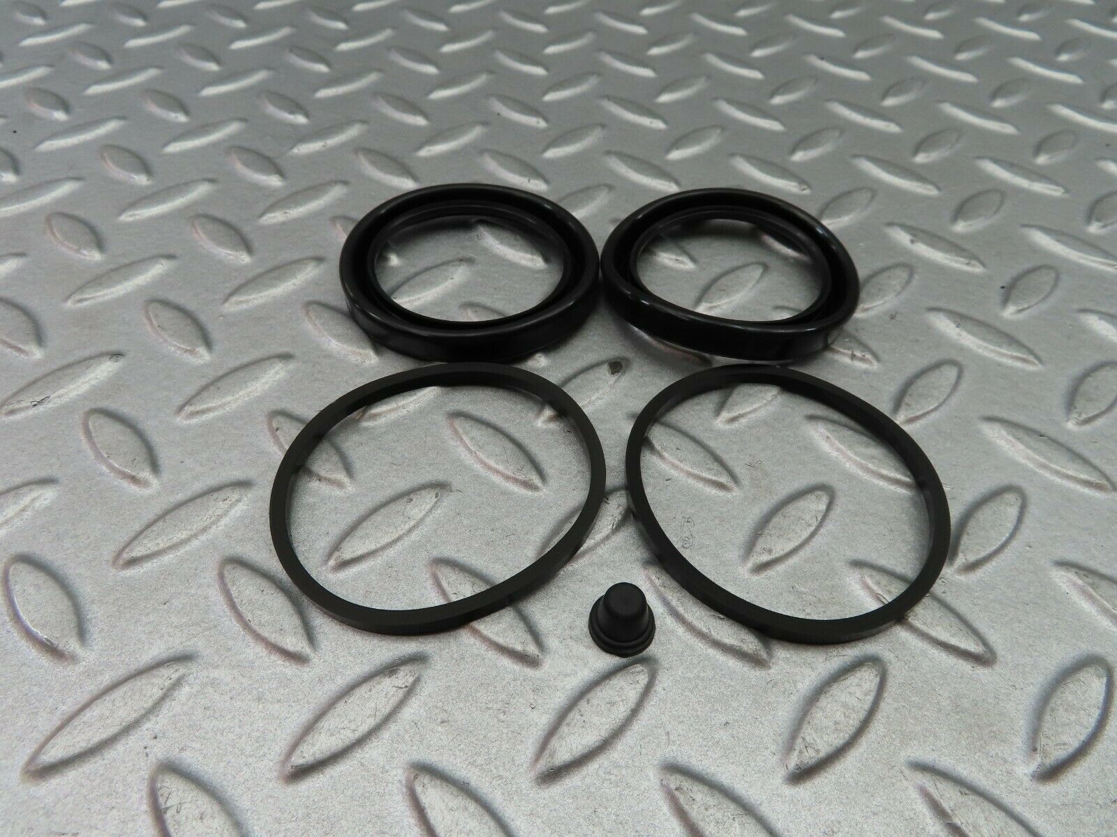 6004 Mercedes-Benz W123 Frenkit Brake Caliper Repair Kit Front 260008