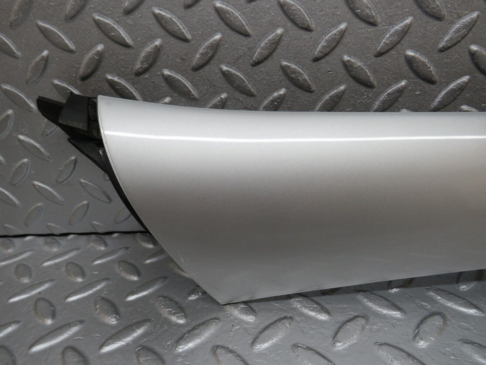 39355 Mercedes-Benz R129 320SL Coupe A Pillar Exterior Cover Trim Left 1296980118 1296980198