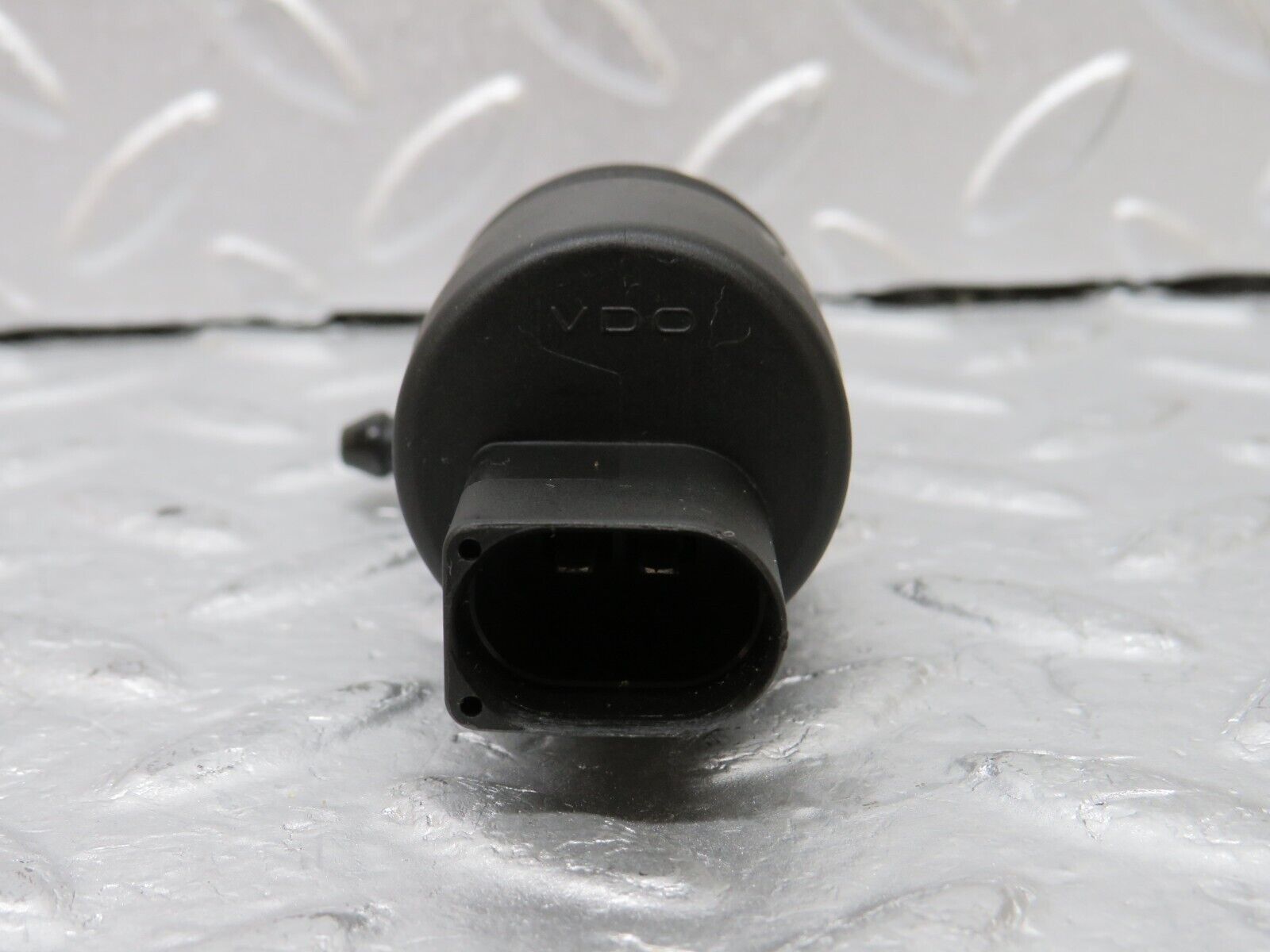 34743 Mercedes-Benz W210 320E Windscreen Washer Pump VDO