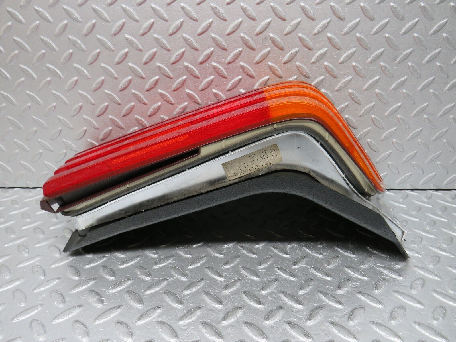 38354 Mercedes-Benz R129 280SL Coupe Tail Light Left Side 1298201964