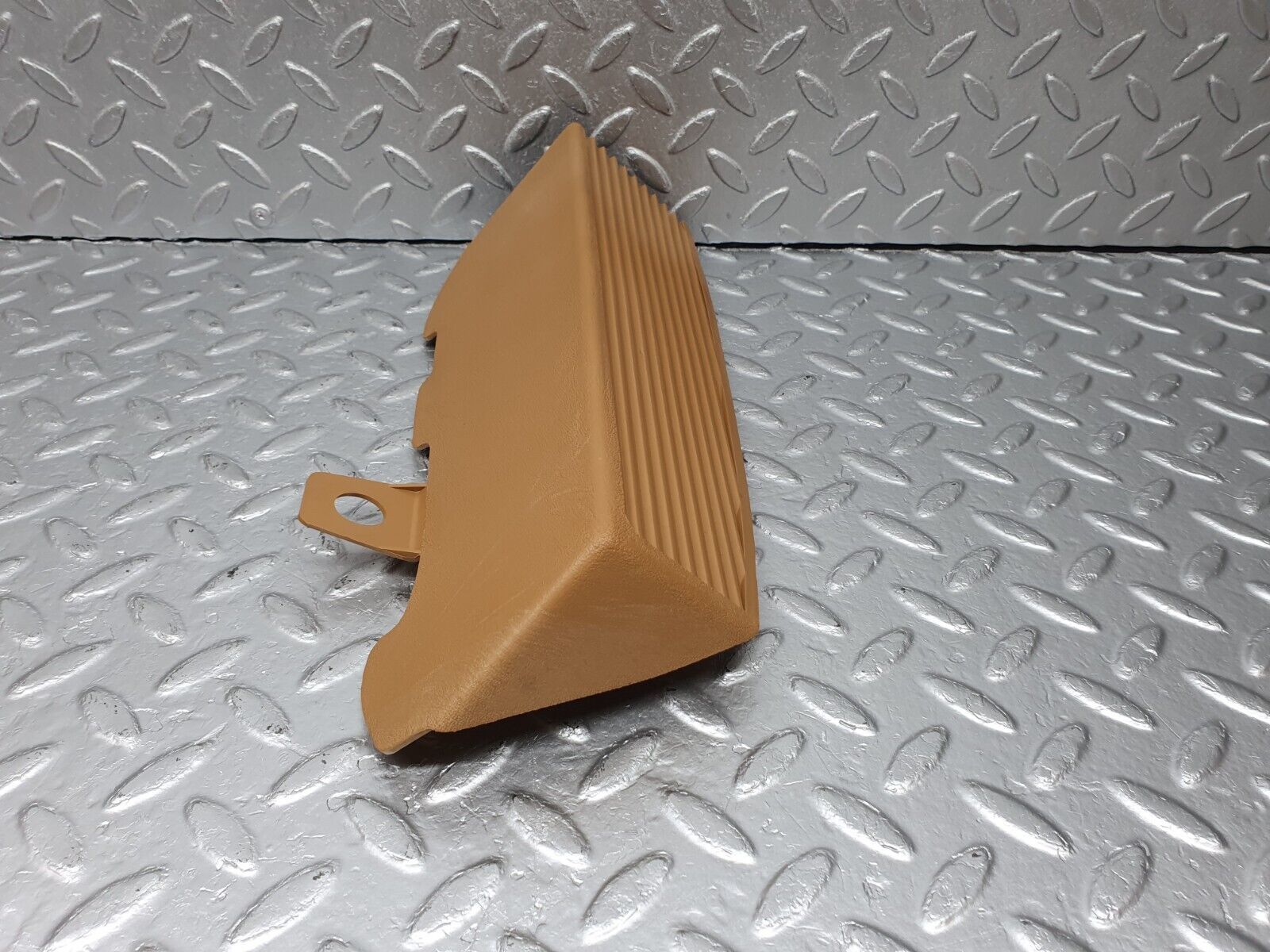 41414 Mercedes-Benz W124 200E Foot Rest Palomino 1249760060