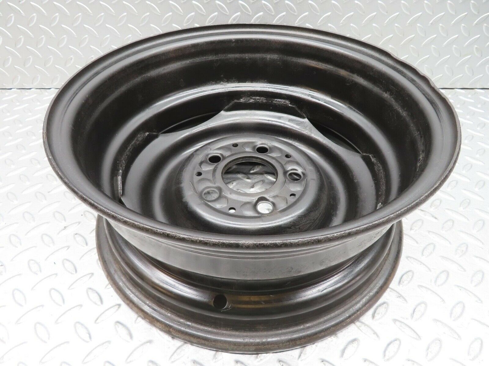 13324 Mercedes-Benz Steel Wheel 5.5Jx14H2 ET30 5x112 1234000302