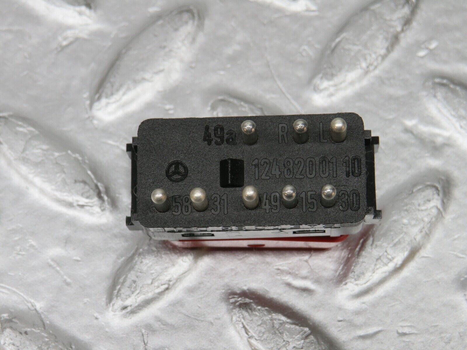 32402 Mercedes-Benz S124 300TE Hazard Warning Light Switch 1248200110