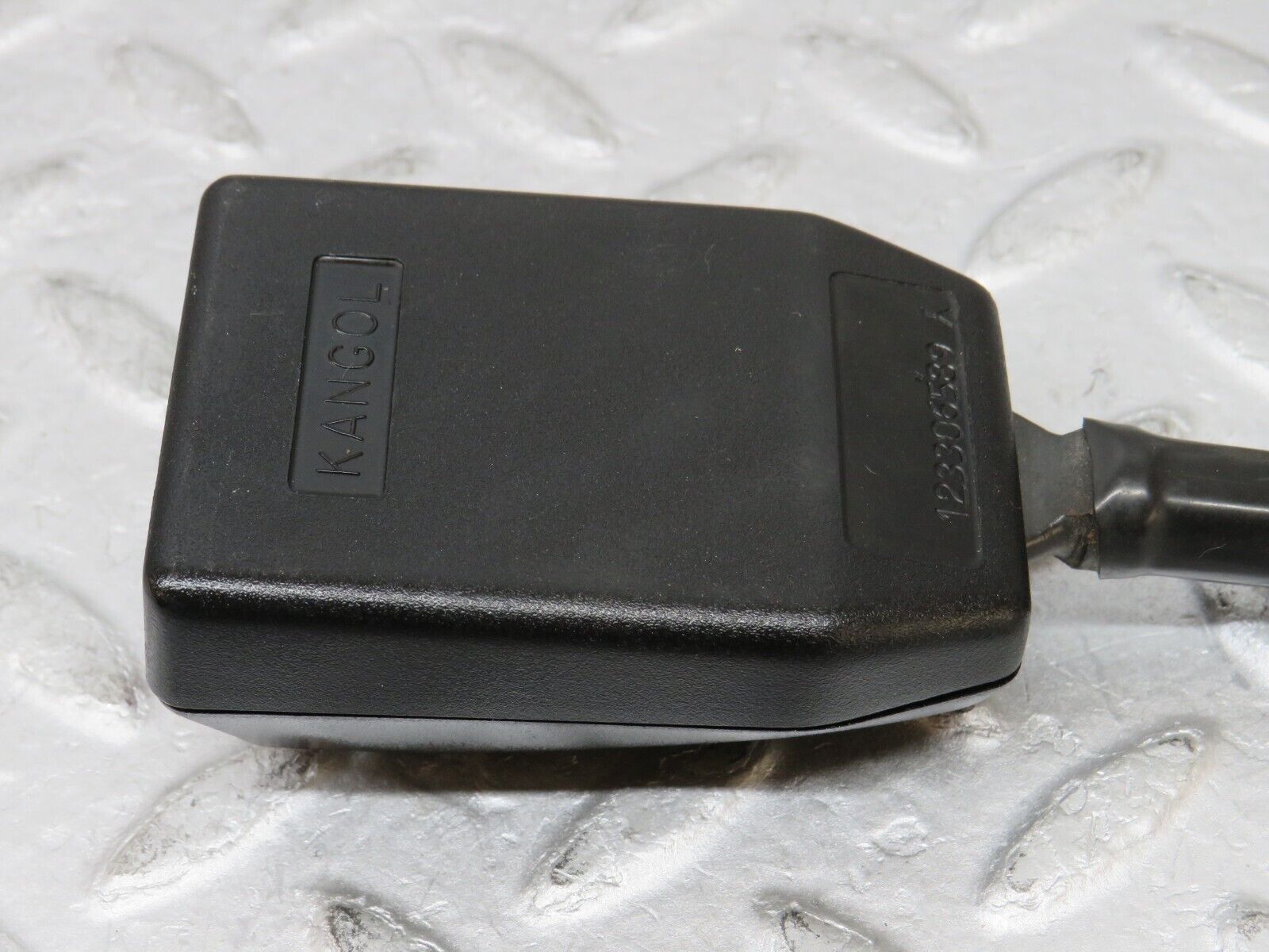 35875 Mercedes-Benz W108 Front Right Seat Belt & Buckle 116639489 123306589