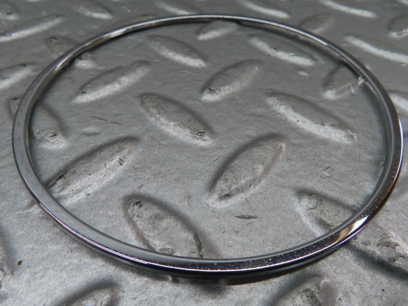 13174 Mercedes-Benz W115 Instrument Cluster Glass With Rings