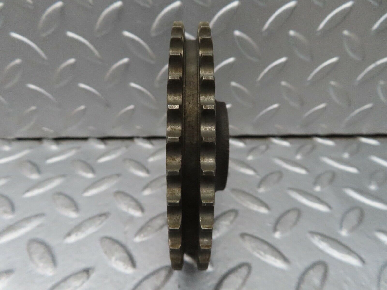 16946 Mercedes-Benz C123 280CE Coupe Timing Gear Sprocket 1160770312