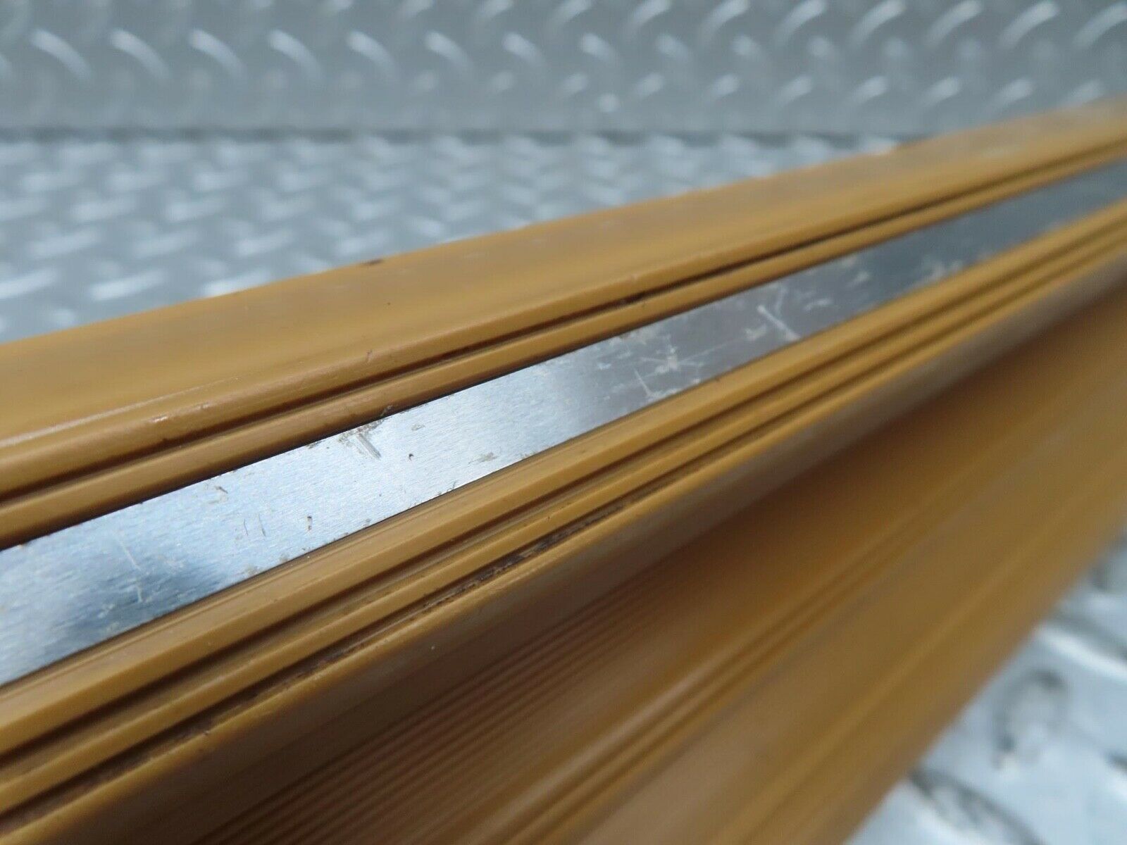 15855 Mercedes-Benz W123 280E Front Left Door Sill Trim Beige