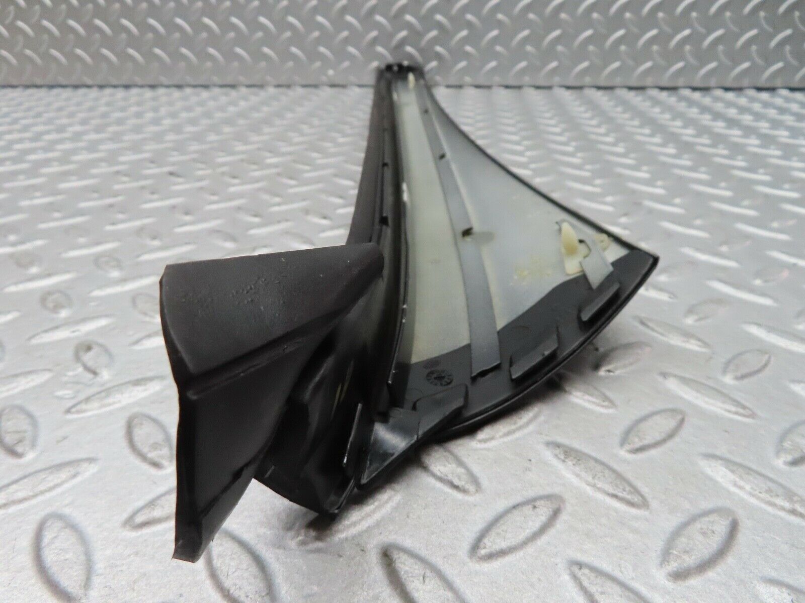 17205 Mercedes-Benz R129 300SL Coupe A Pillar Exterior Cover Right Side