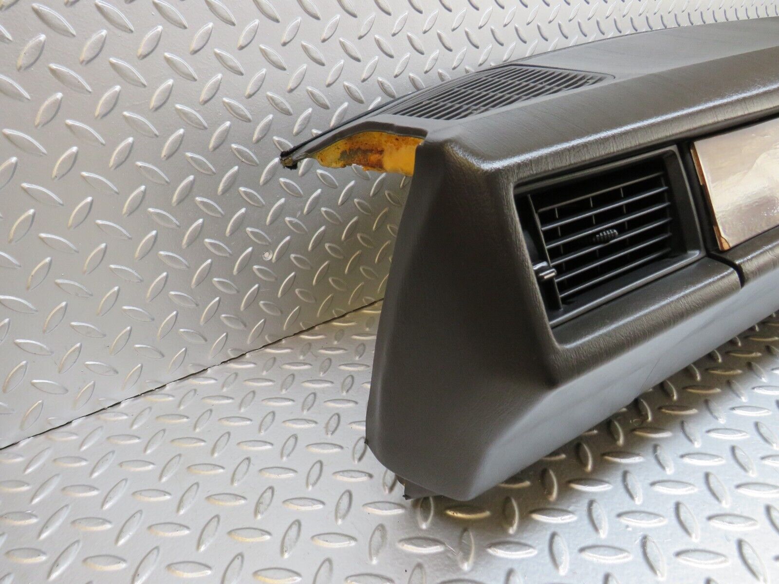 36490 Mercedes-Benz W201 190E 2.0L Dashboard Black