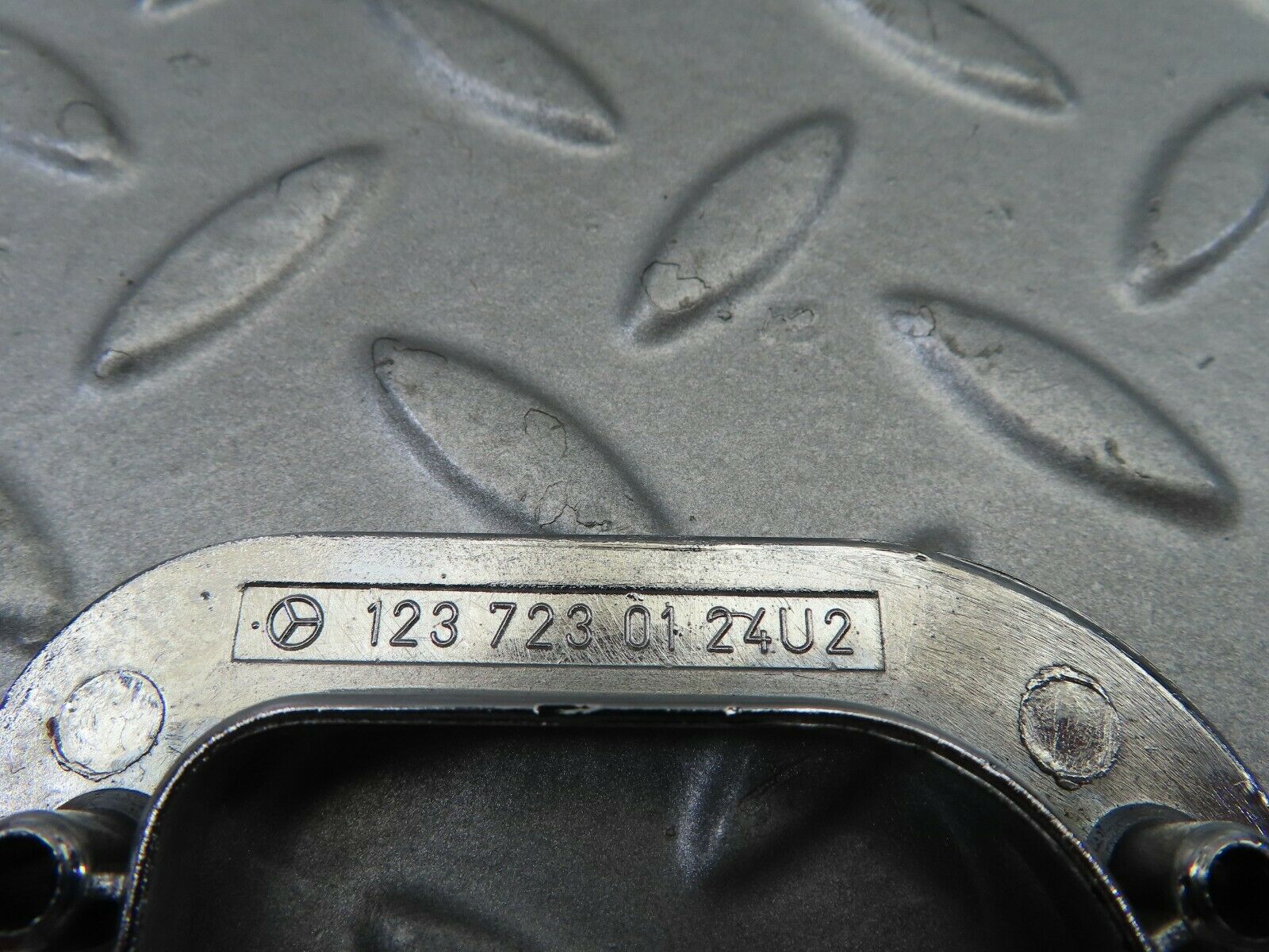 7624 Mercedes-Benz S123 230TE Wagon Left Chrome Door Latch Trim 1237230124