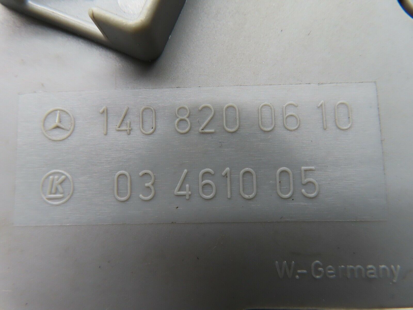 19465 Mercedes-Benz C140 CL420 Coupe Right Seat Adjustment Switch 1408200610