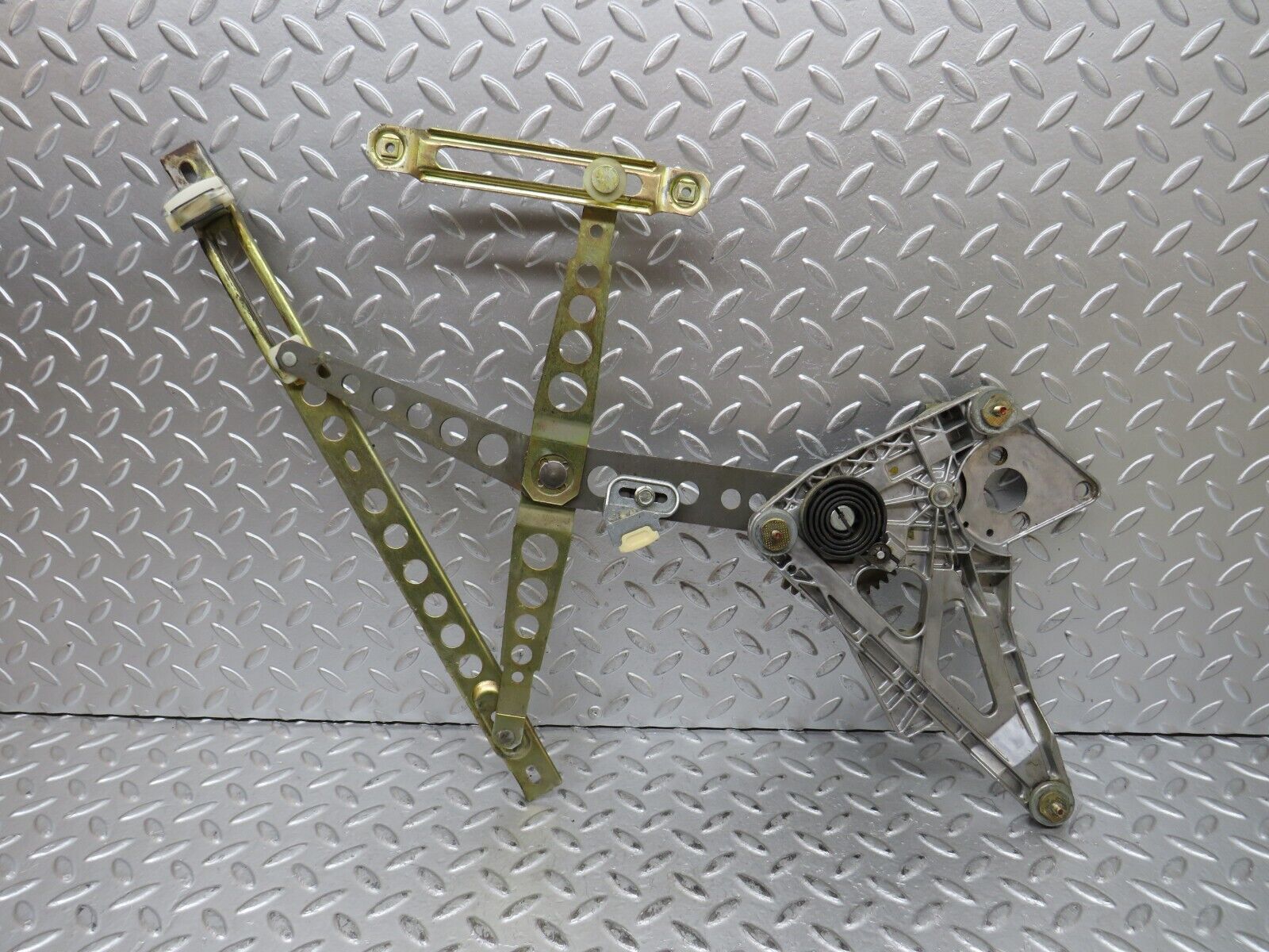 28712 Mercedes-Benz W123 230E Front Left Power Window Regulator 1237202746