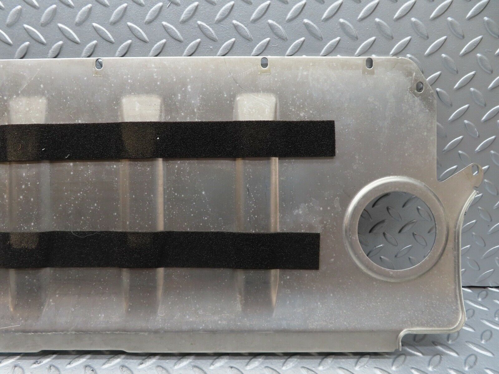 17326 Mercedes-Benz R129 300SL Coupe Fuel Tank Rear Cover