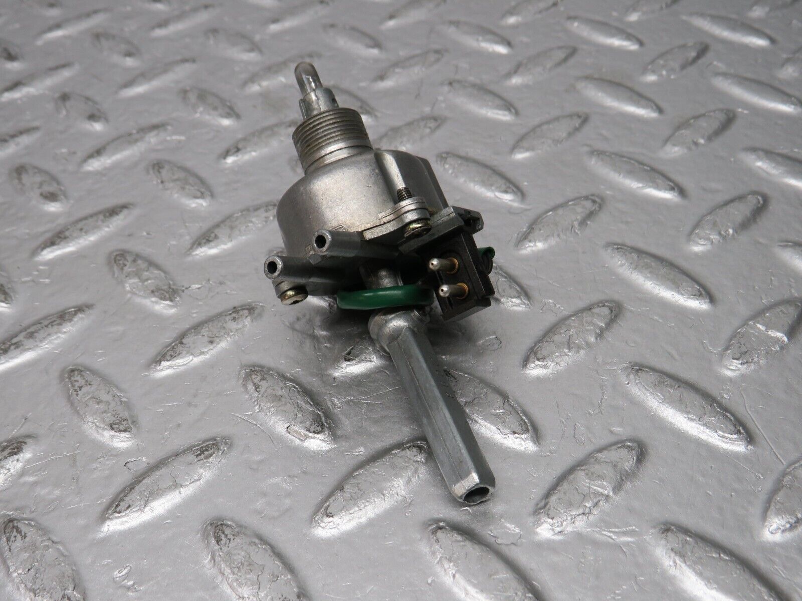 31604 Mercedes-Benz W201 190LE 1.8L Heater Control Switch