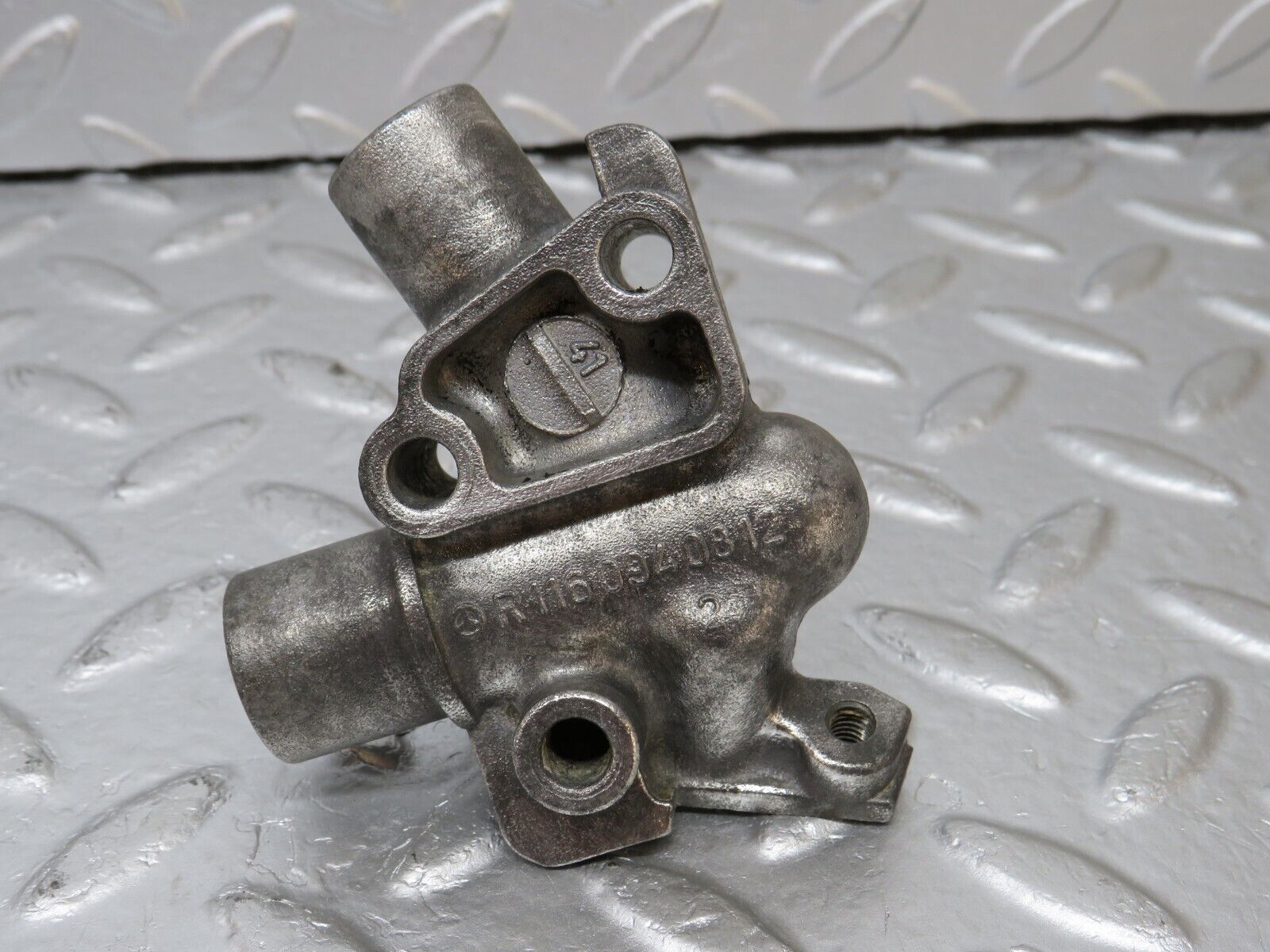 34485 Mercedes-Benz C126 380SEC Coupe Cold Start Valve Housing VDO 1160940812