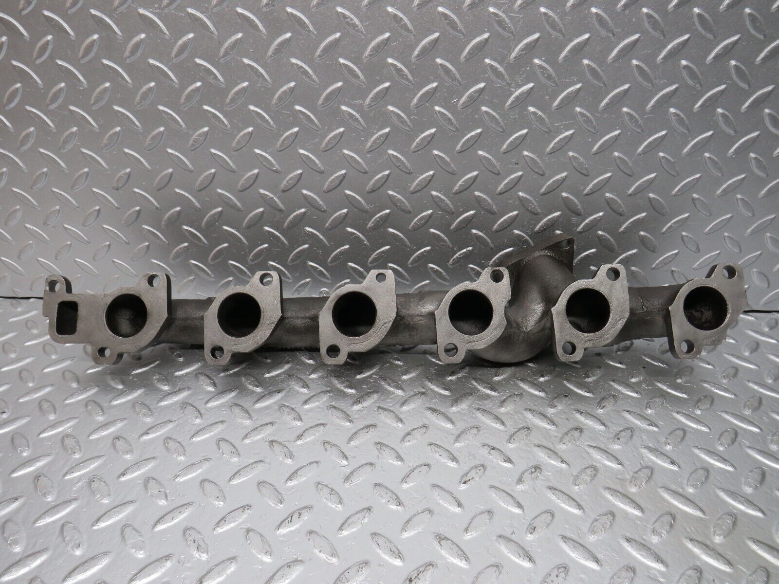 33103 Mercedes-Benz W210 320CDI Exhaust Manifold 6131420101