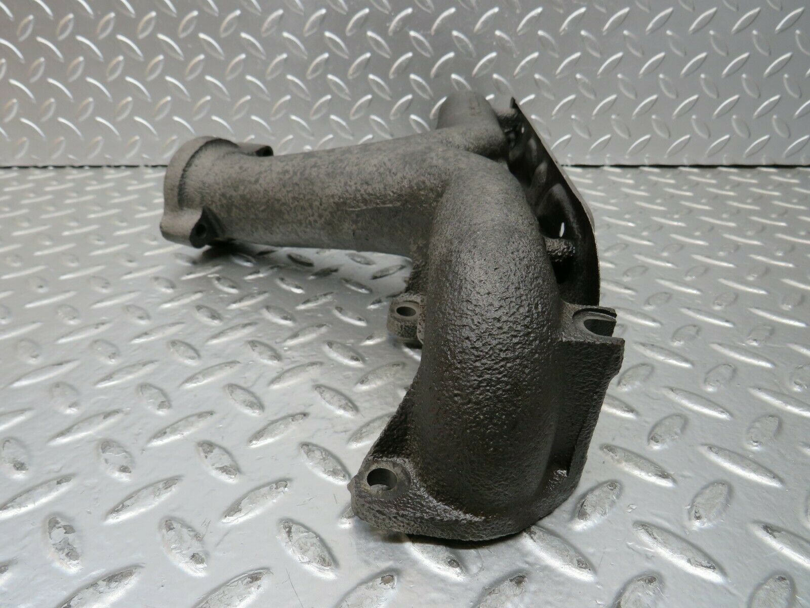 23403 Mercedes-Benz W116 350SE Exhaust Manifold Right Side 1161422201