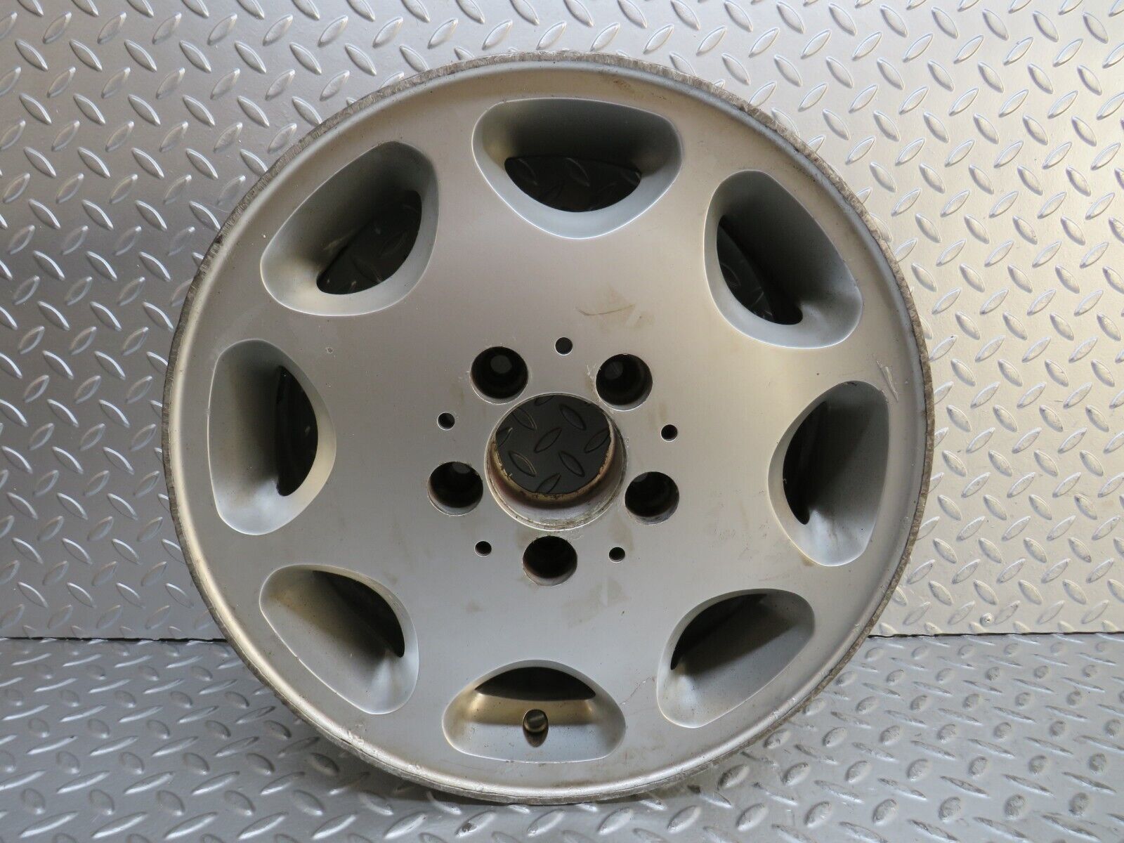 29200 C124 320CE Coupe Mercedes-Benz Alloy Wheel 7Jx15H2 ET41 1244011902