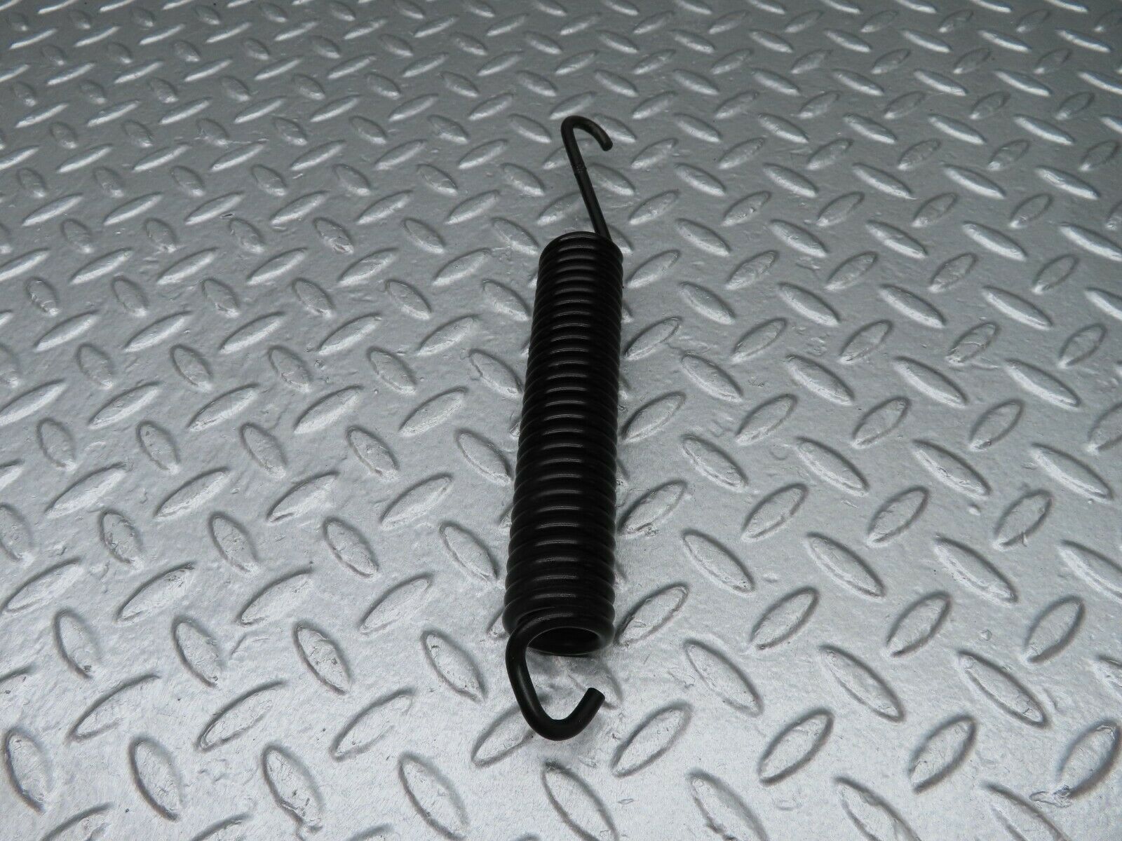 17971 Mercedes-Benz W123 200 Bonnet Hinge Spring