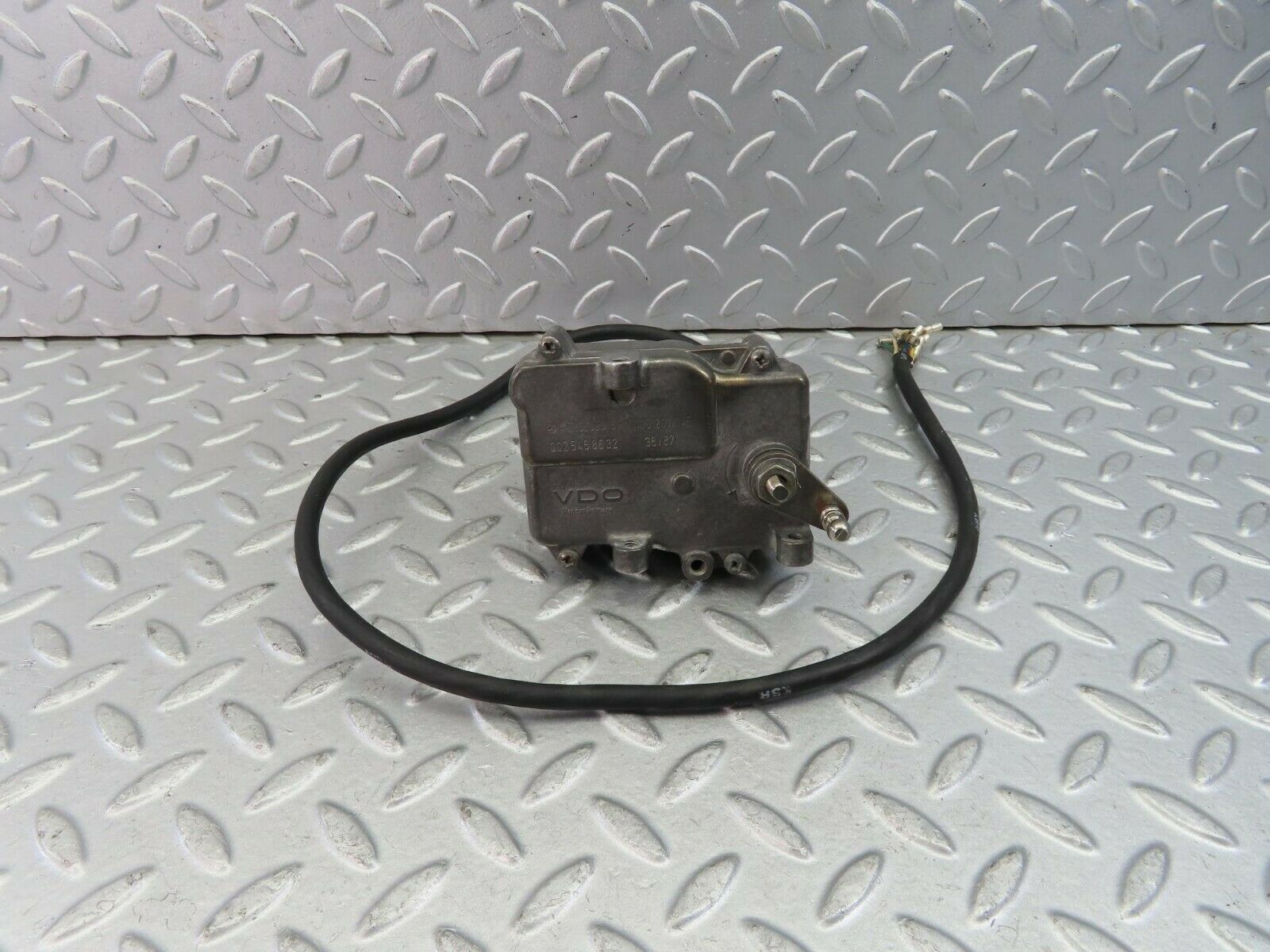 9476 Mercedes-Benz C124 300CE Coupe Cruise Control Module Unit 0025458632