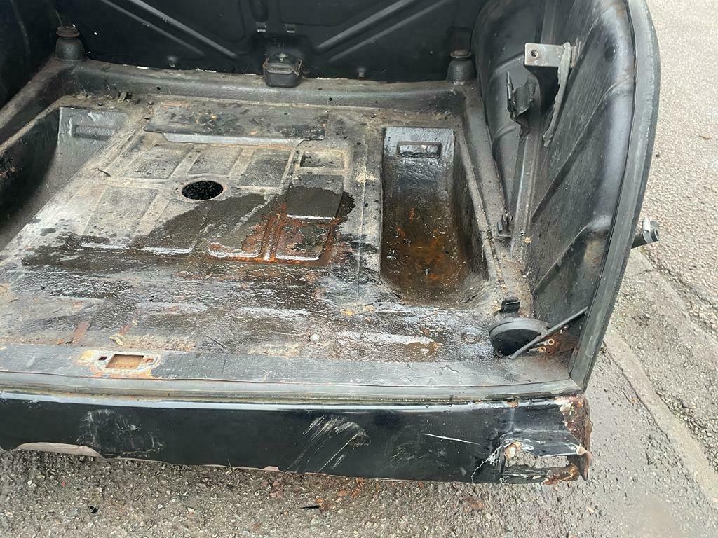 21821 Mercedes-Benz W121 190 Ponton Shell 1961