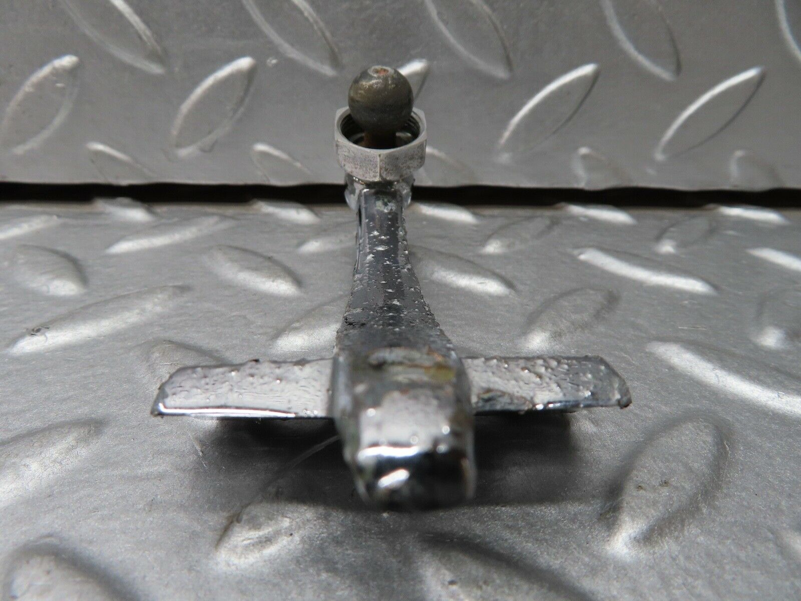 18618 Mercedes-Benz W120 W121 Ponton Rear View Mirror Mount Bracket