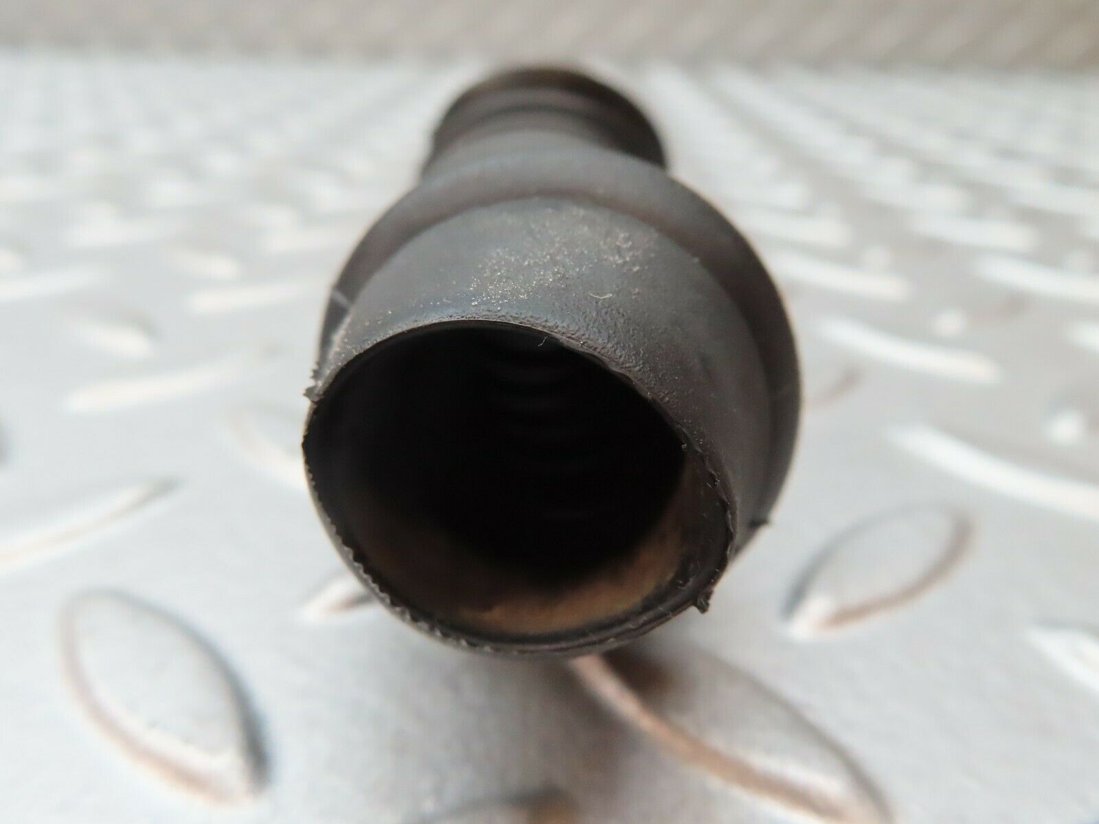 4096 Mercedes-Benz V123 240D LWB Cable Protector For Door 1238210697