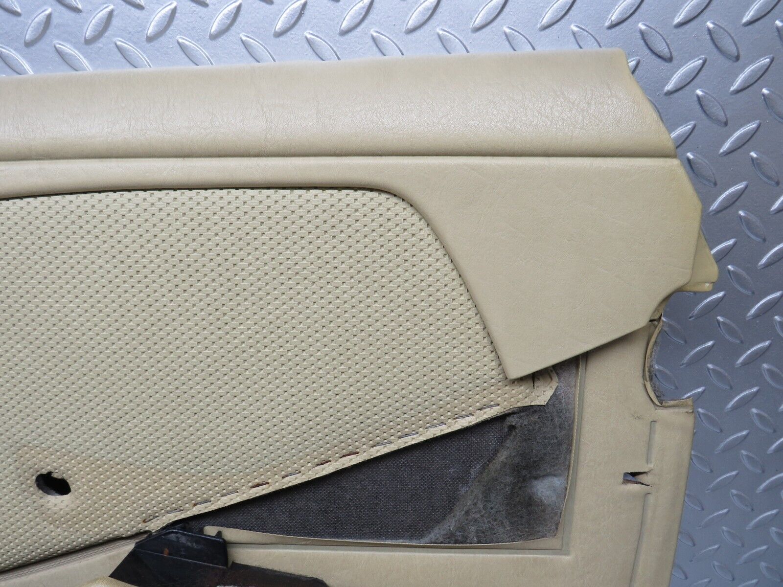 34386 Mercedes-Benz C126 380SEC Coupe Right Door Card 1267270870