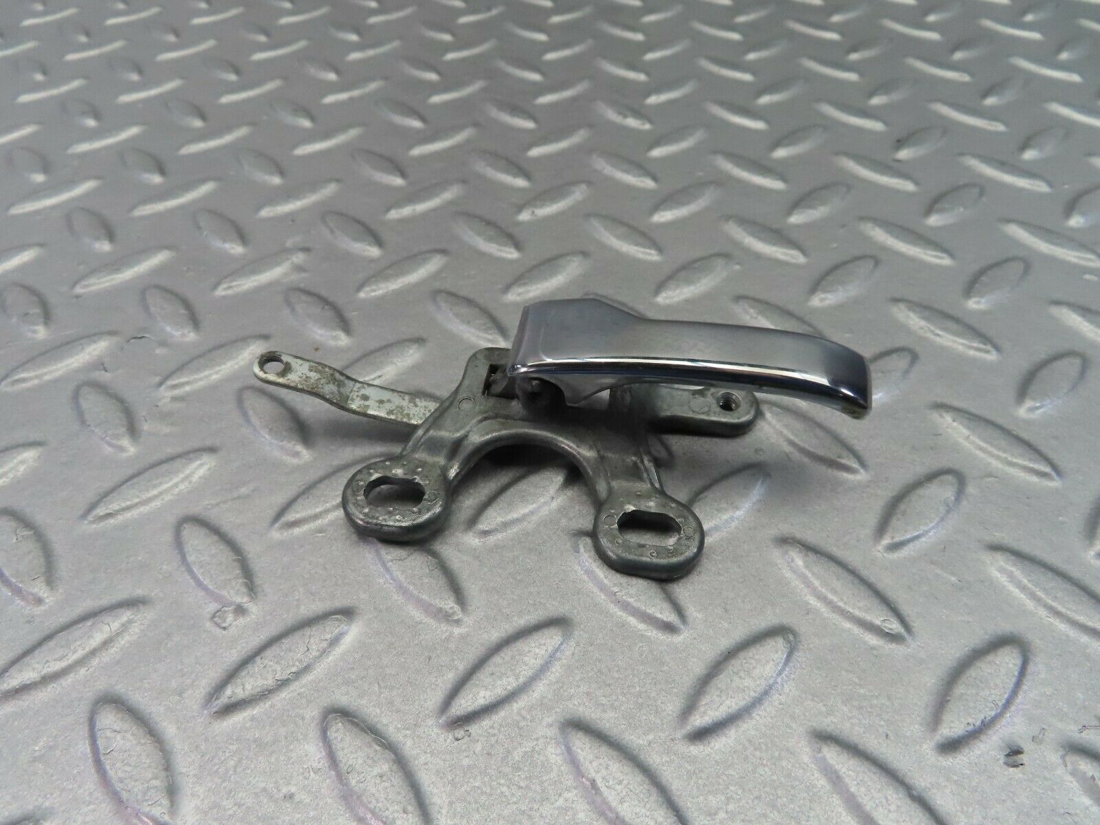 7847 Mercedes-Benz W115 220D Left Interior Door Handle Chrome 1107660319