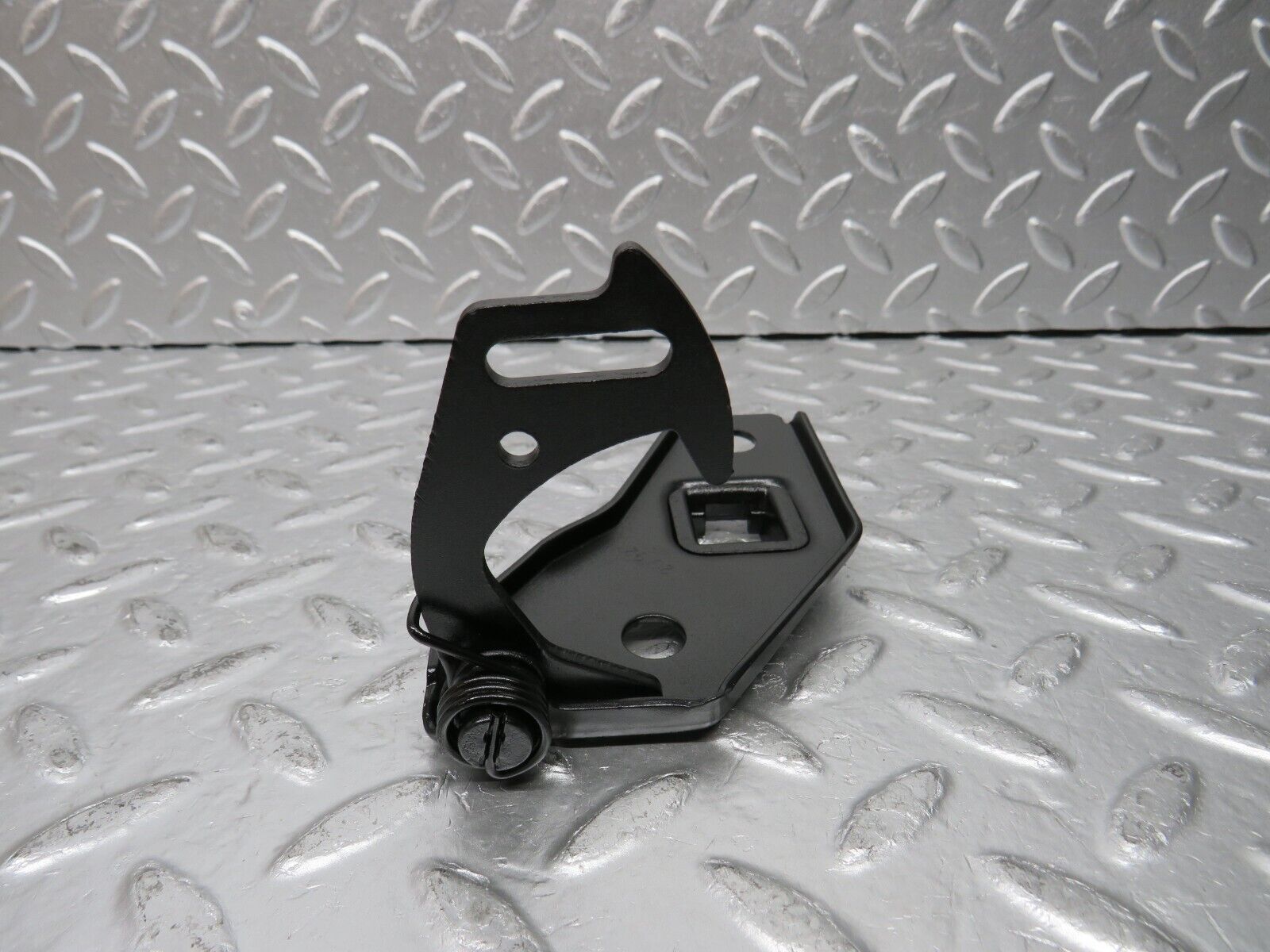 30549 Mercedes-Benz W124 230E Bonnet Release Latch