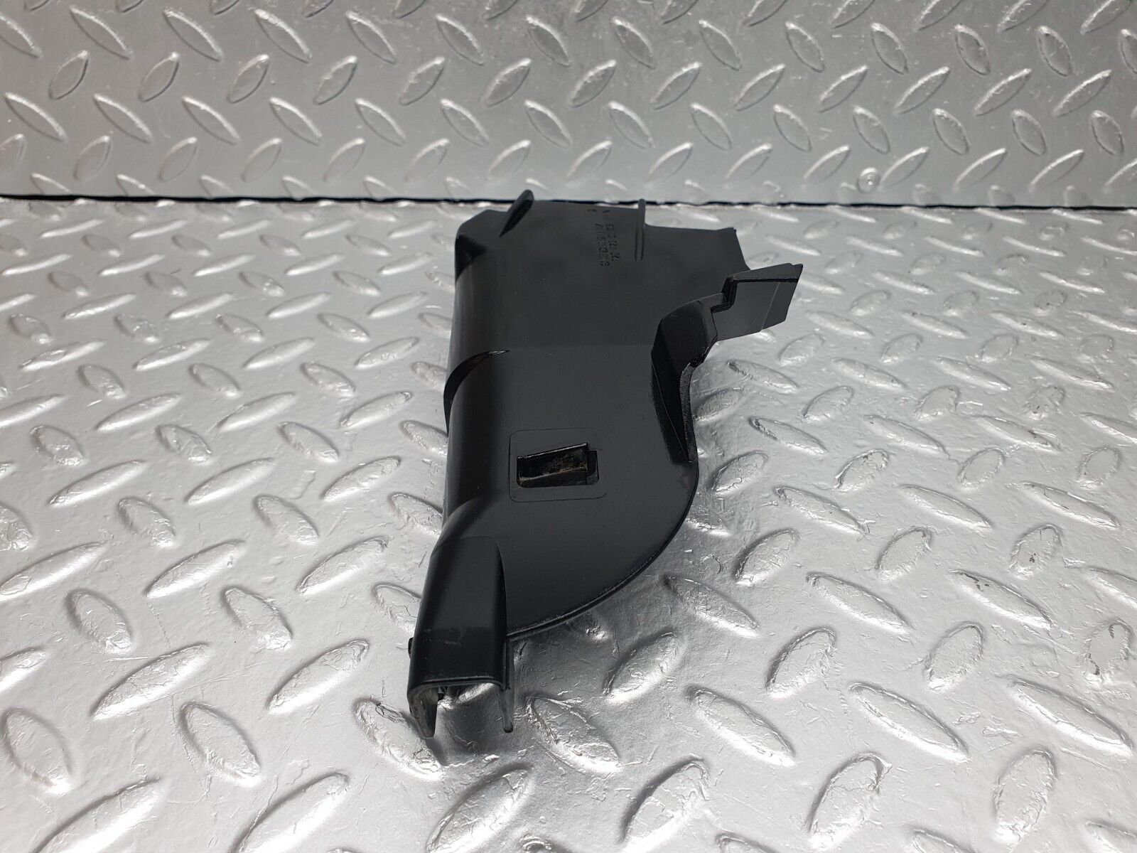 40907 Mercedes-Benz W126 300SE Front Right Door Lock Inner Cover 1267230408