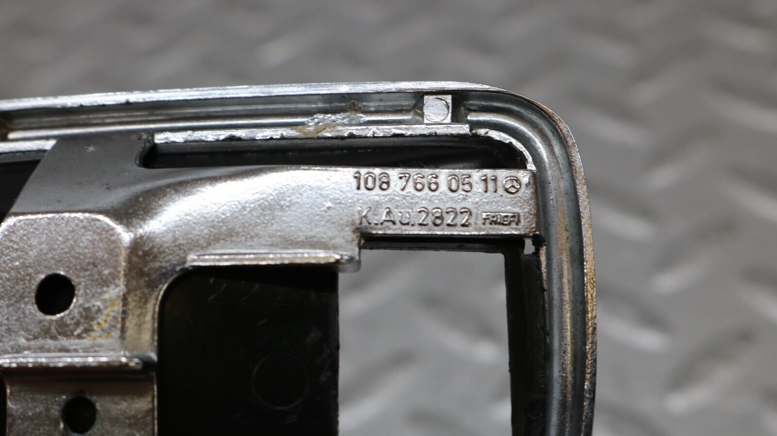 37261 Mercedes-Benz W109 300SEL Chrome Frame For Door Opener Left 1087660511