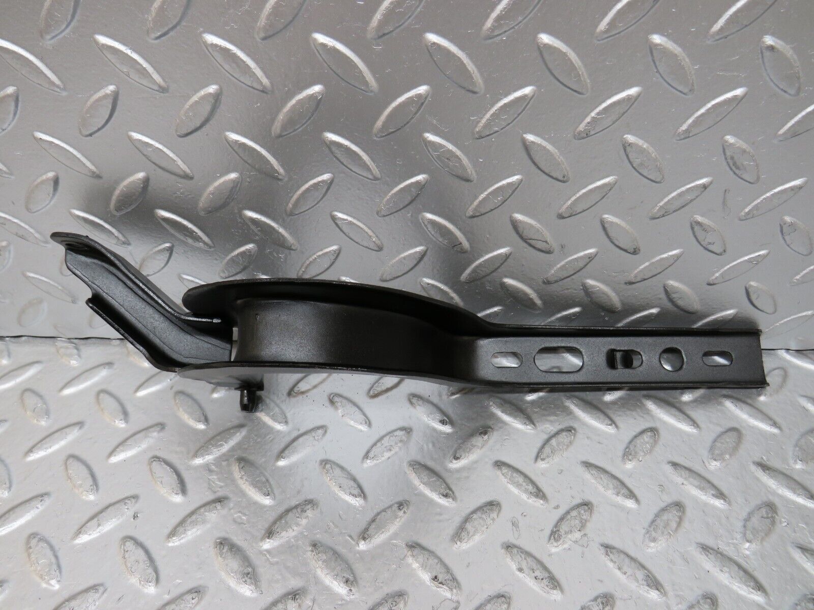 26851 Mercedes-Benz W123 240D Trunk Lid Hinge Pair 1237500187 1237500287