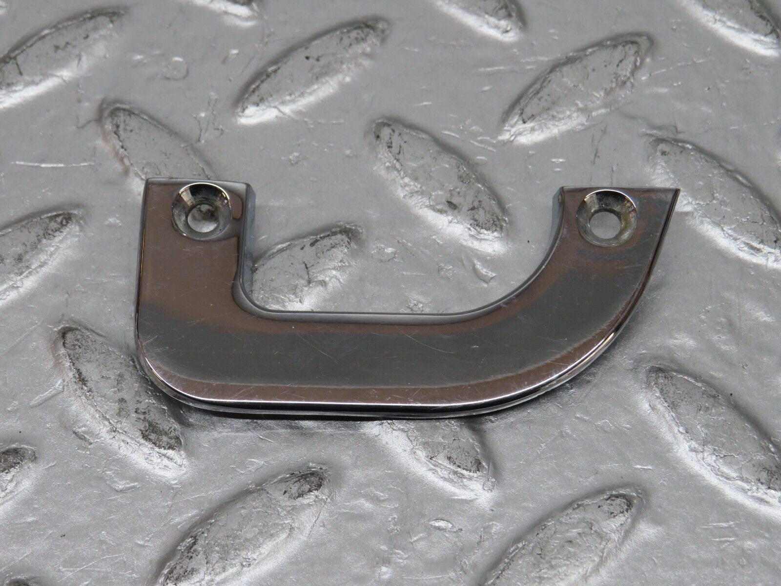 0869 Mercedes-Benz C107 350SLC Coupe Interior Chrome Door Latch Trim Left Side