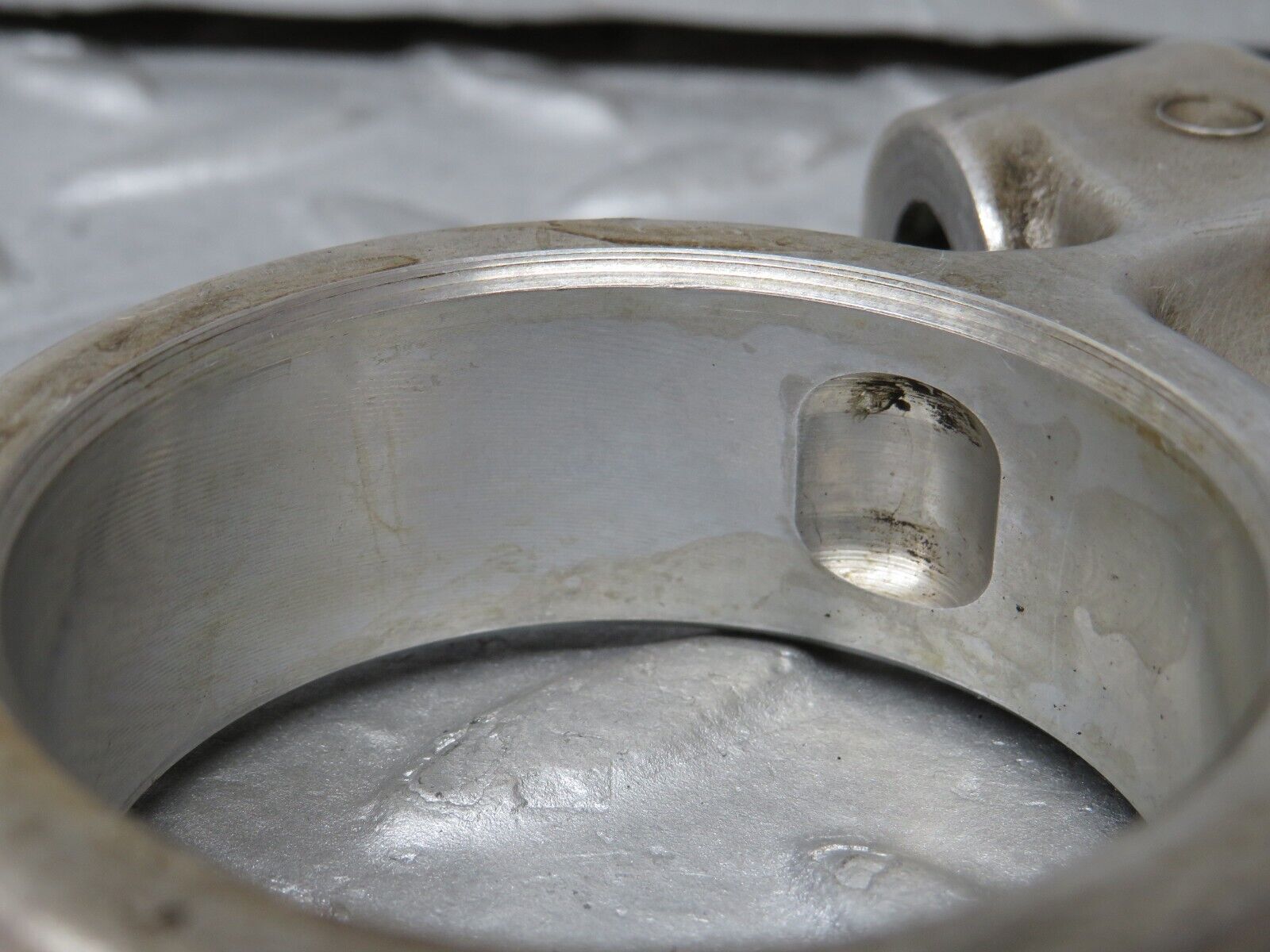 37606 Mercedes-Benz W109 300SEL Camshaft Tower Bearing 49mm 1160511812