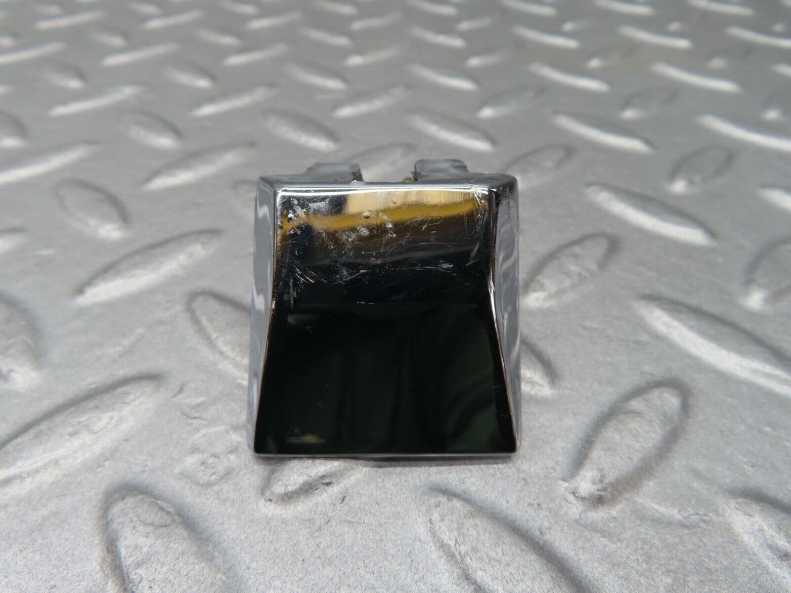 14143 Mercedes-Benz C107 280SLC Left Door Window Channel Chrome Top