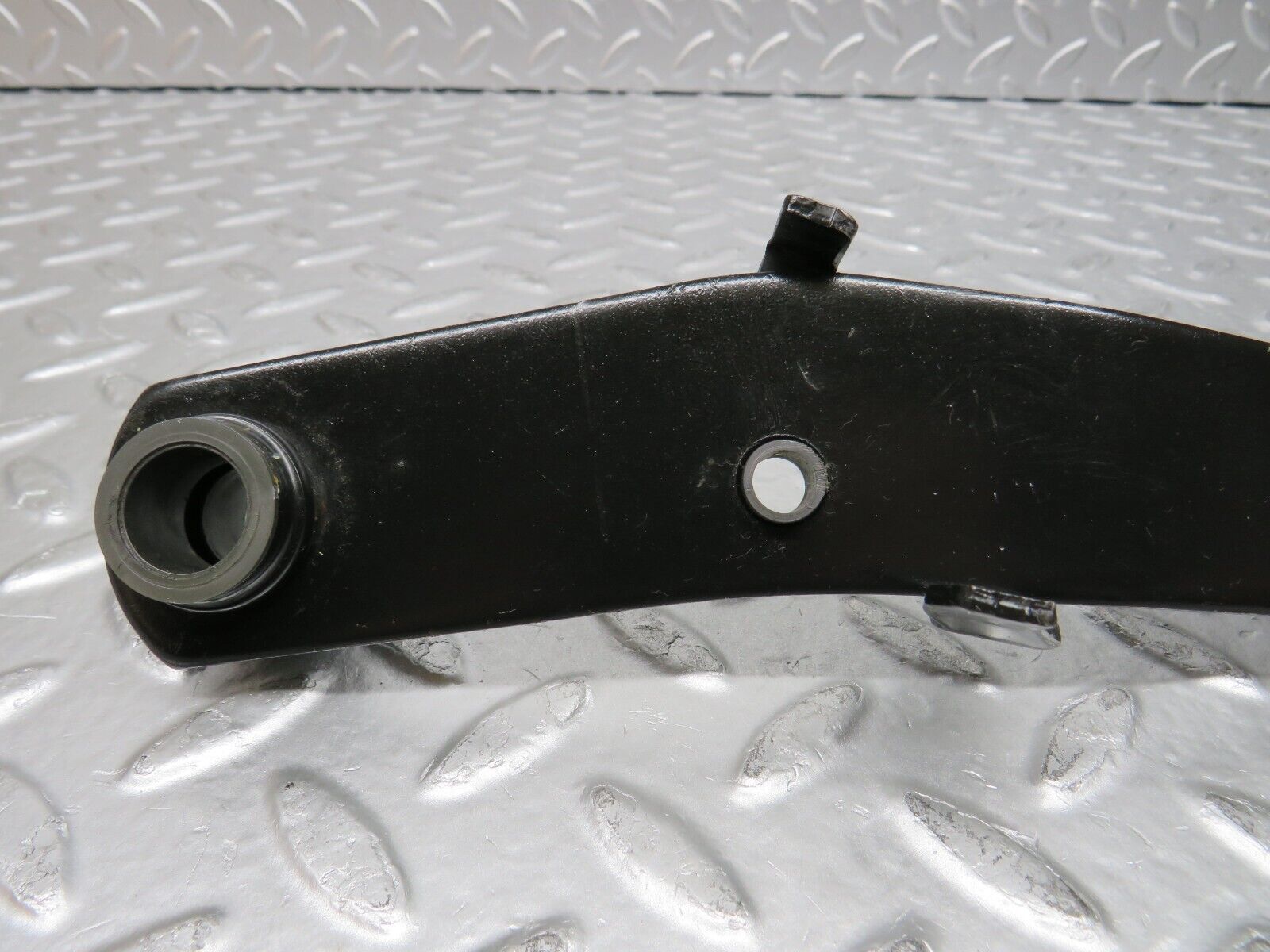 30368 Mercedes-Benz W124 230E Brake Pedal 1232910082