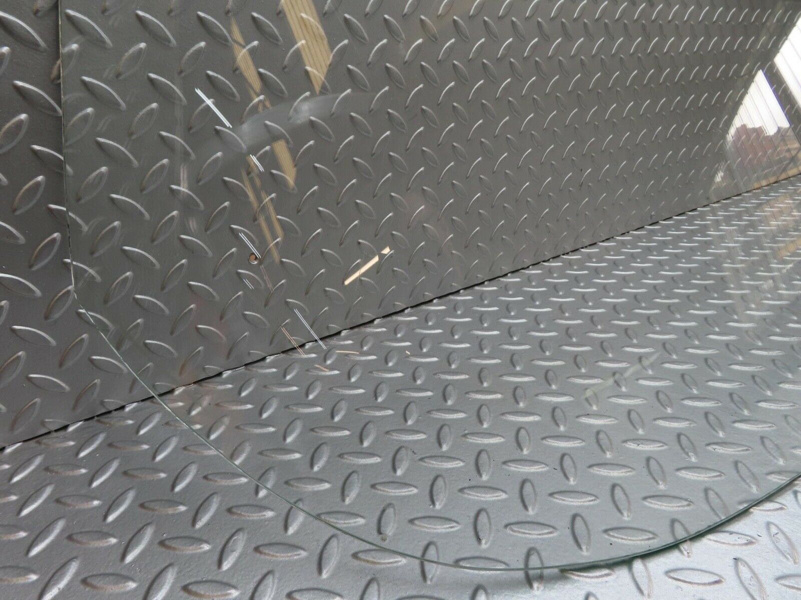 12750 Mercedes-Benz W111 220SE Rear Windscreen Glass