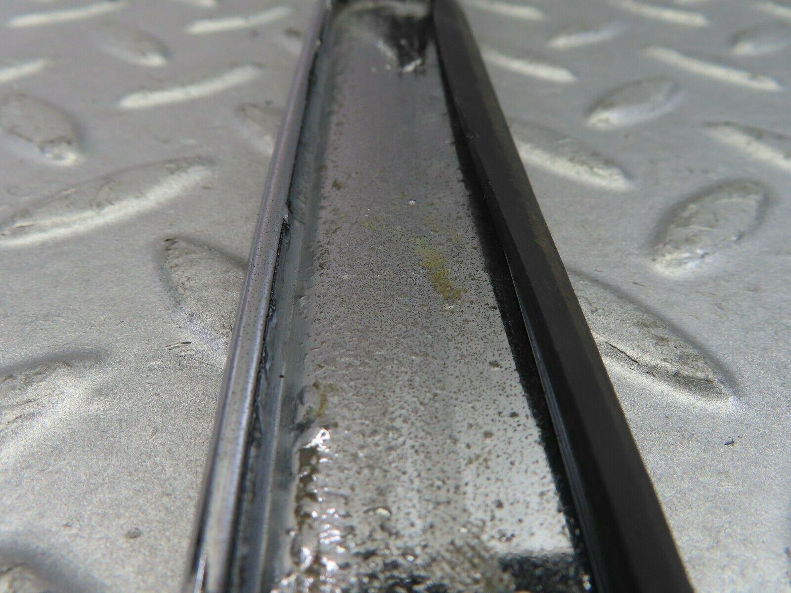 9218 Mercedes-Benz W115 Trunk Lid Chrome Handle 1157580002