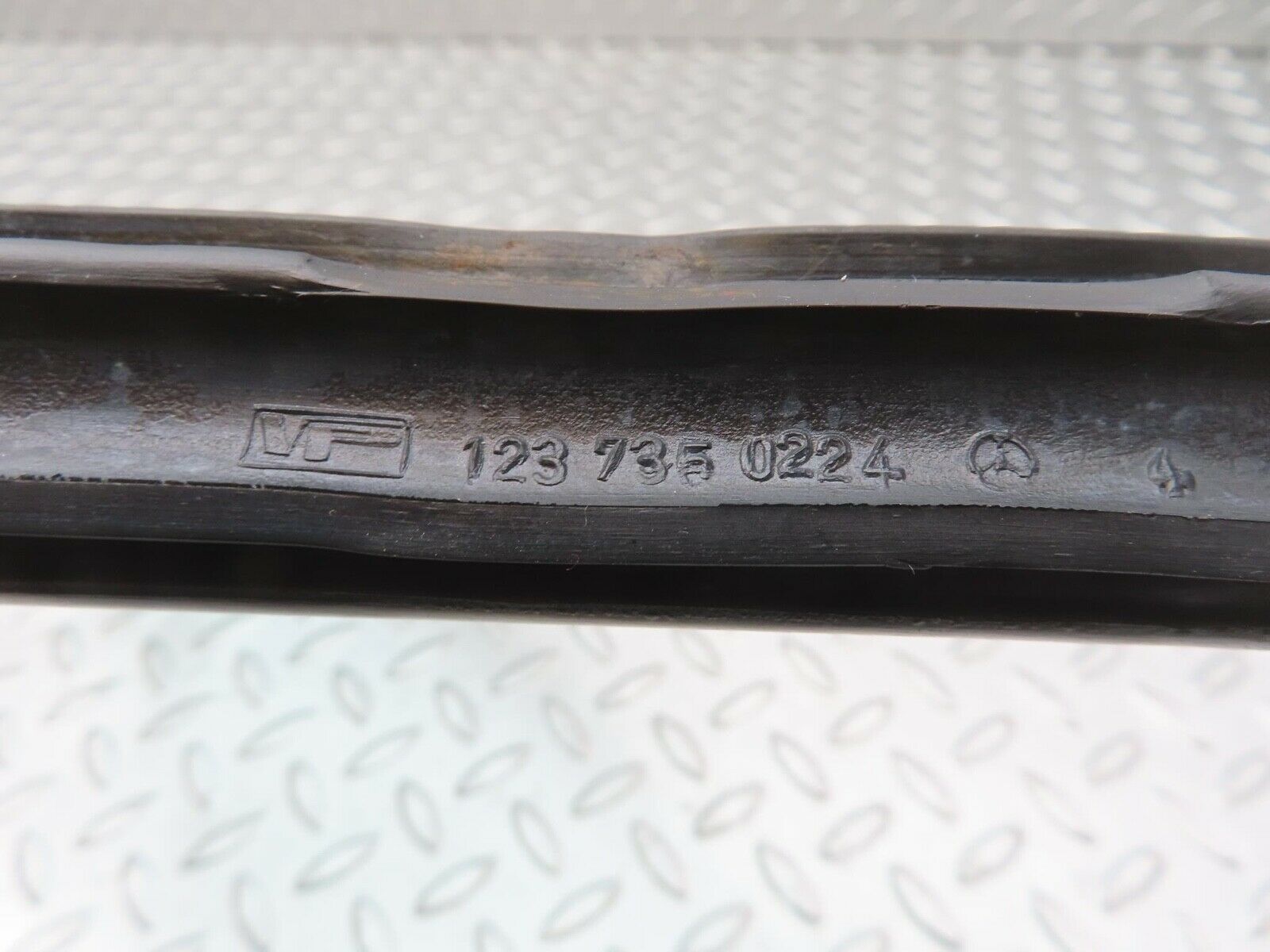 13543 Mercedes-Benz W123 200 Rear Right Quarter Window 1237350224